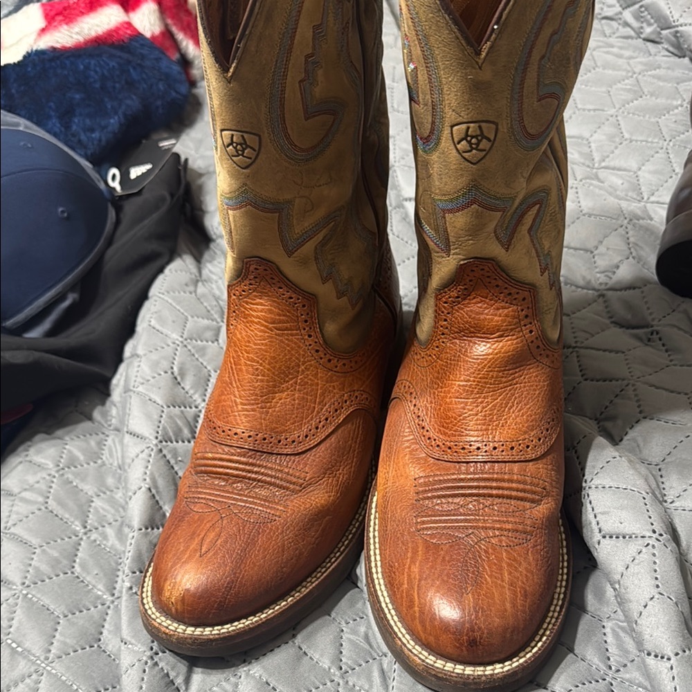 Ariat Men's Brown and Tan Western Boots